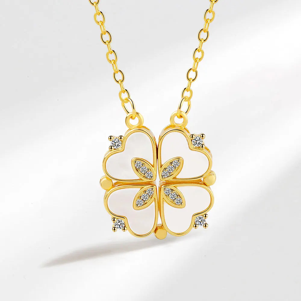 Collar de Acero con Trébol y Corazón