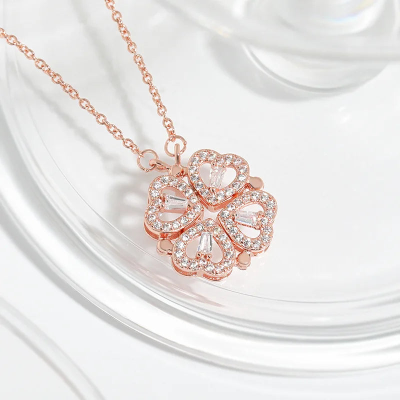 Collar de Acero con Trébol y Corazón