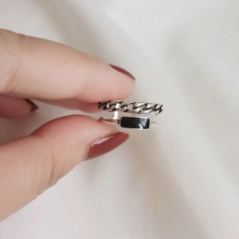 Anillo de Compromiso Minimalista Color Plata para Mujer