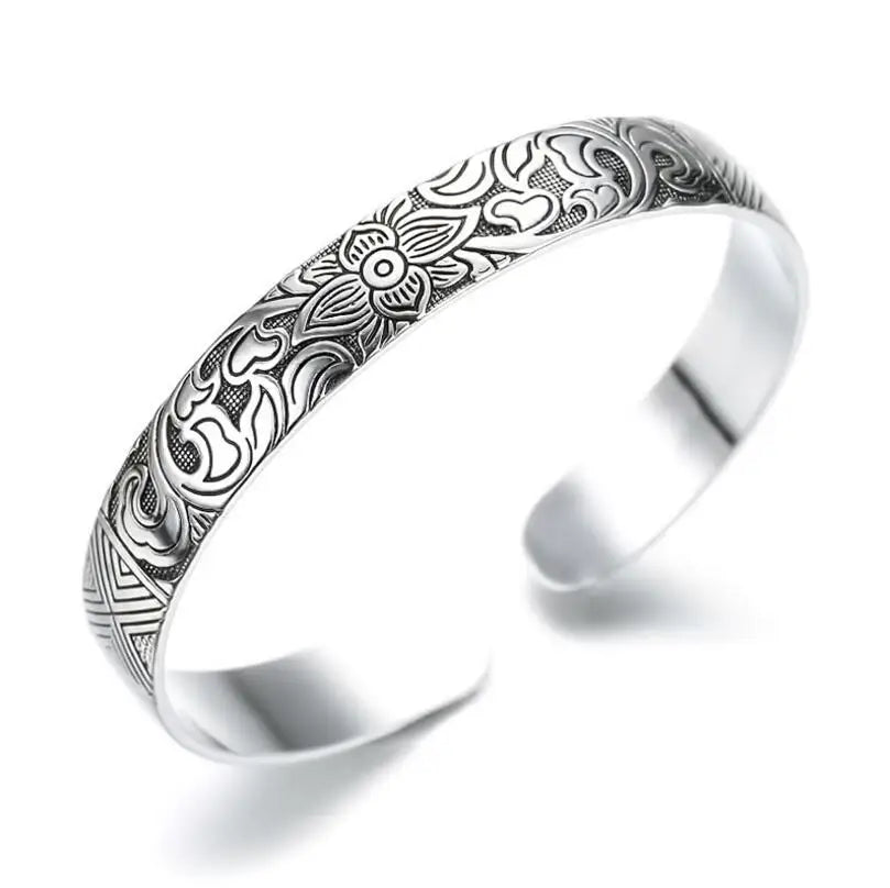 Pulsera Brutalista de Diseño