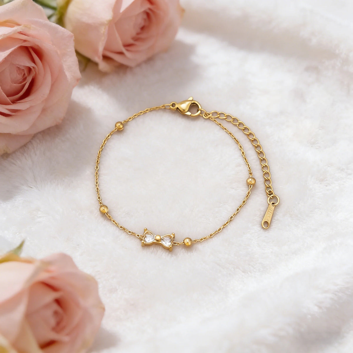 Pulsera Dorada de Acero con Números Romanos