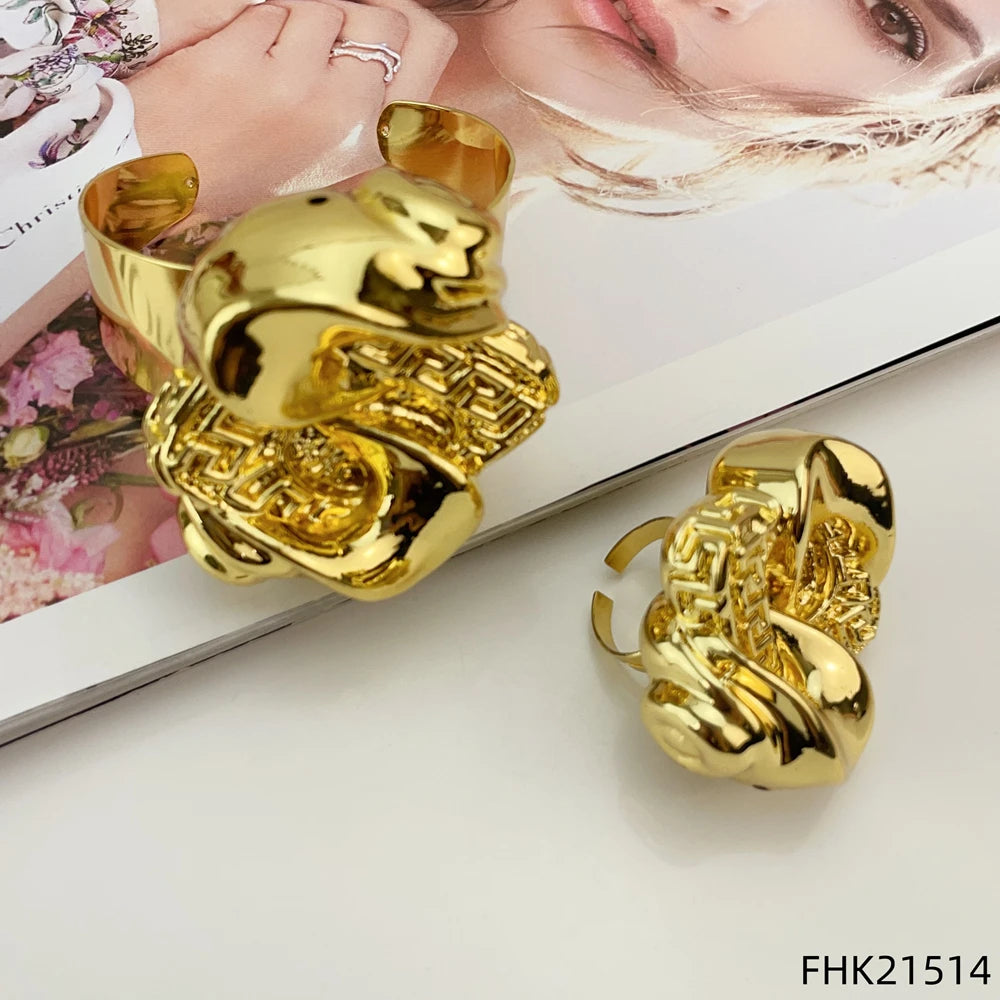 Pulsera Brutalista de Diseño