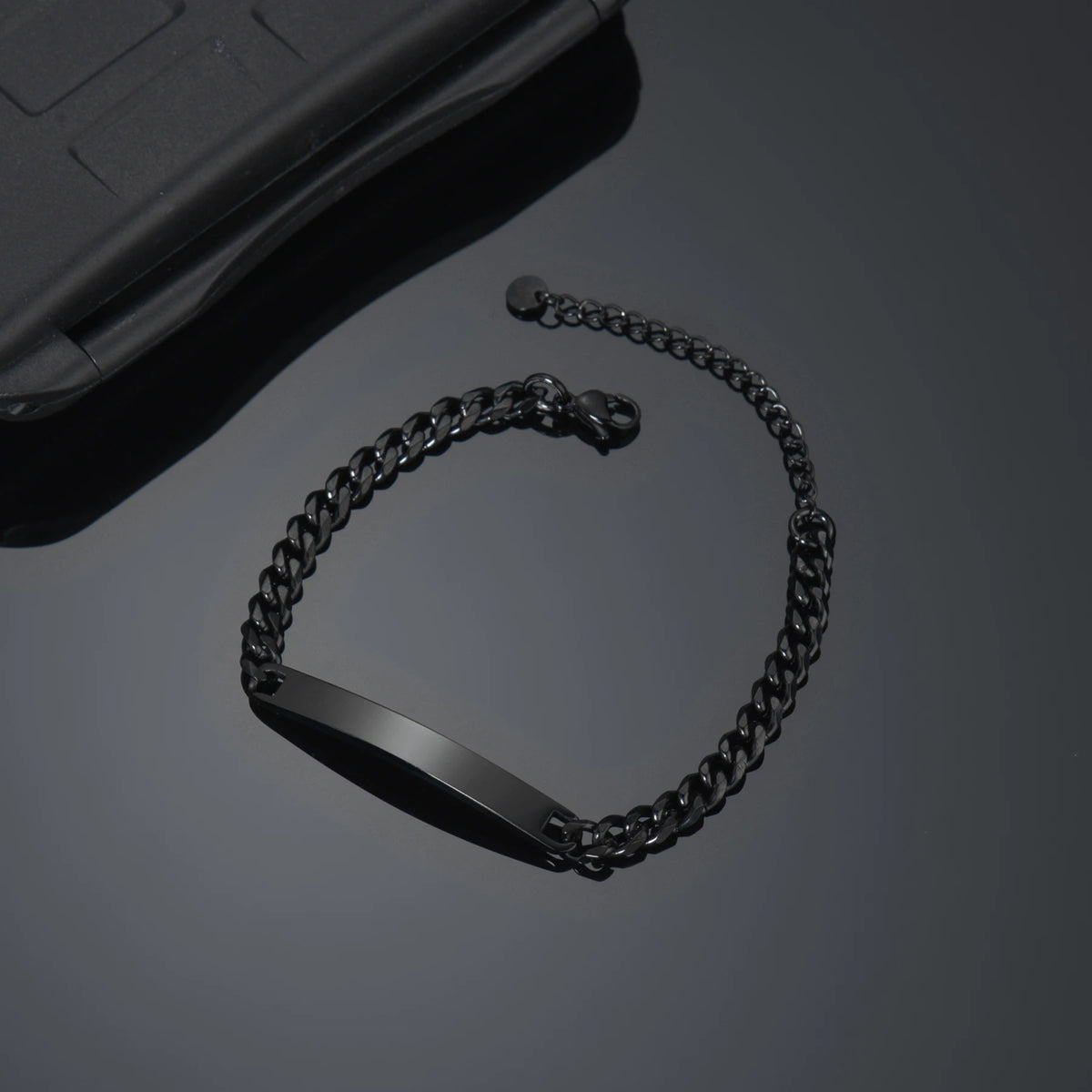 Pulsera Grabada con Nombre y Fecha