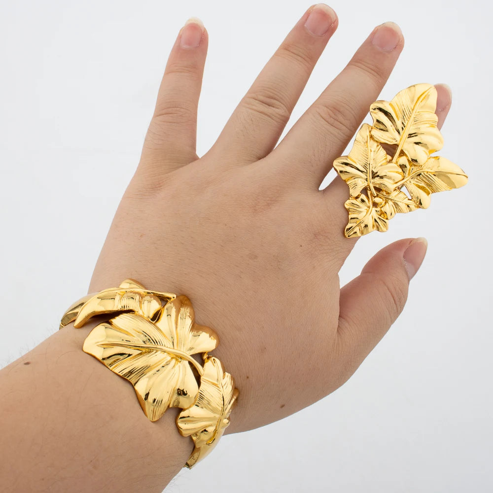 Conjunto de Joyería Brutalista