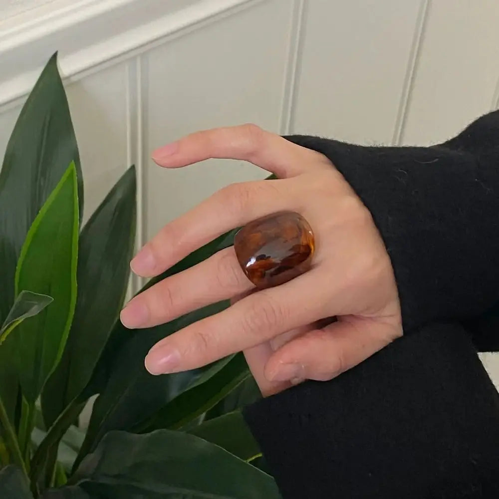 Anillo Brutalista Geométrico