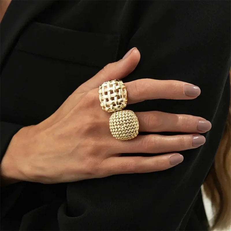 Anillo Brutalista Geométrico