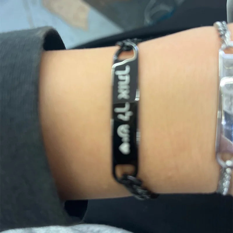 Pulsera Grabada con Nombre y Fecha