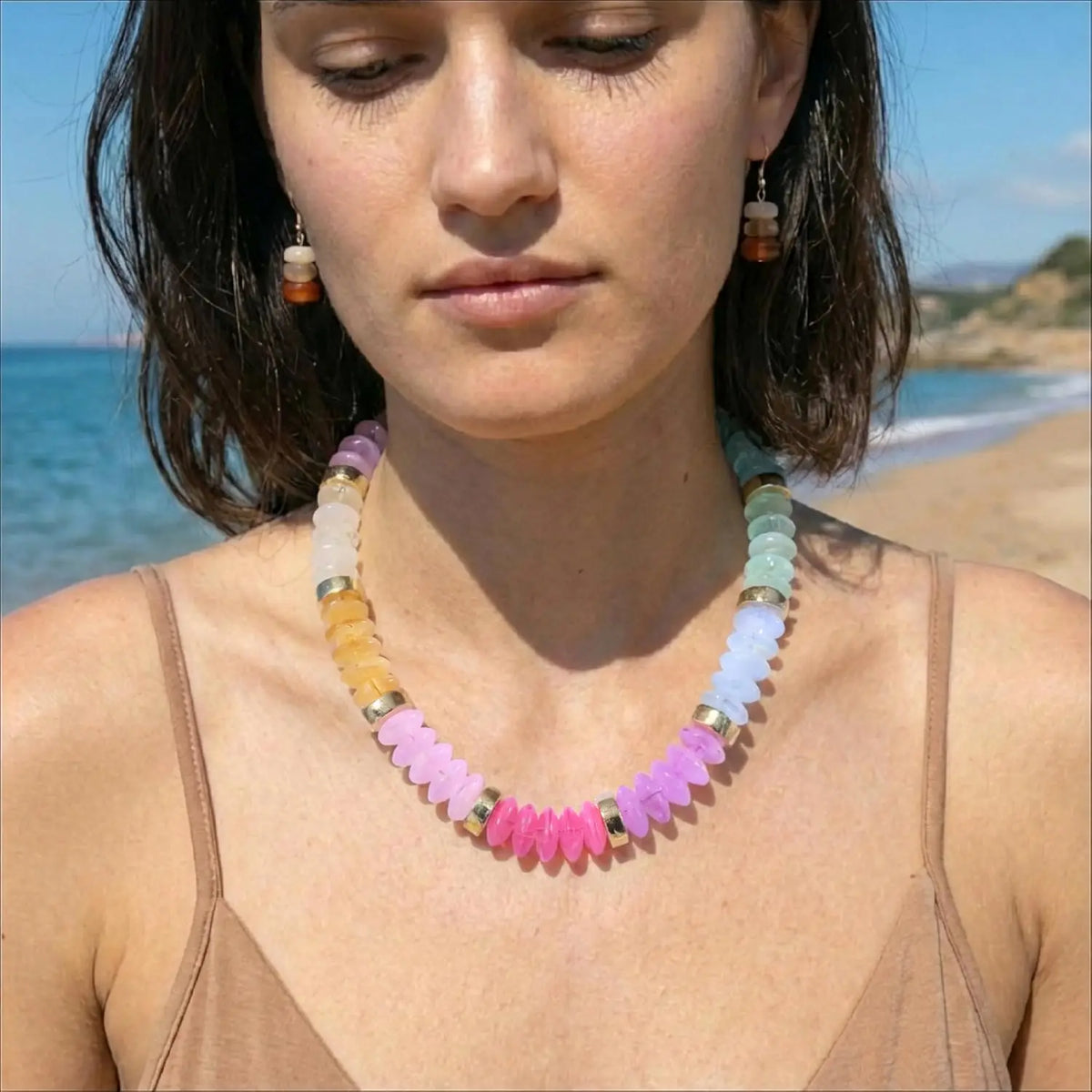 Collar Brutalista Geométrico
