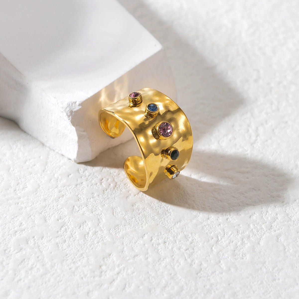 Anillo Vintage Dorado de Colores