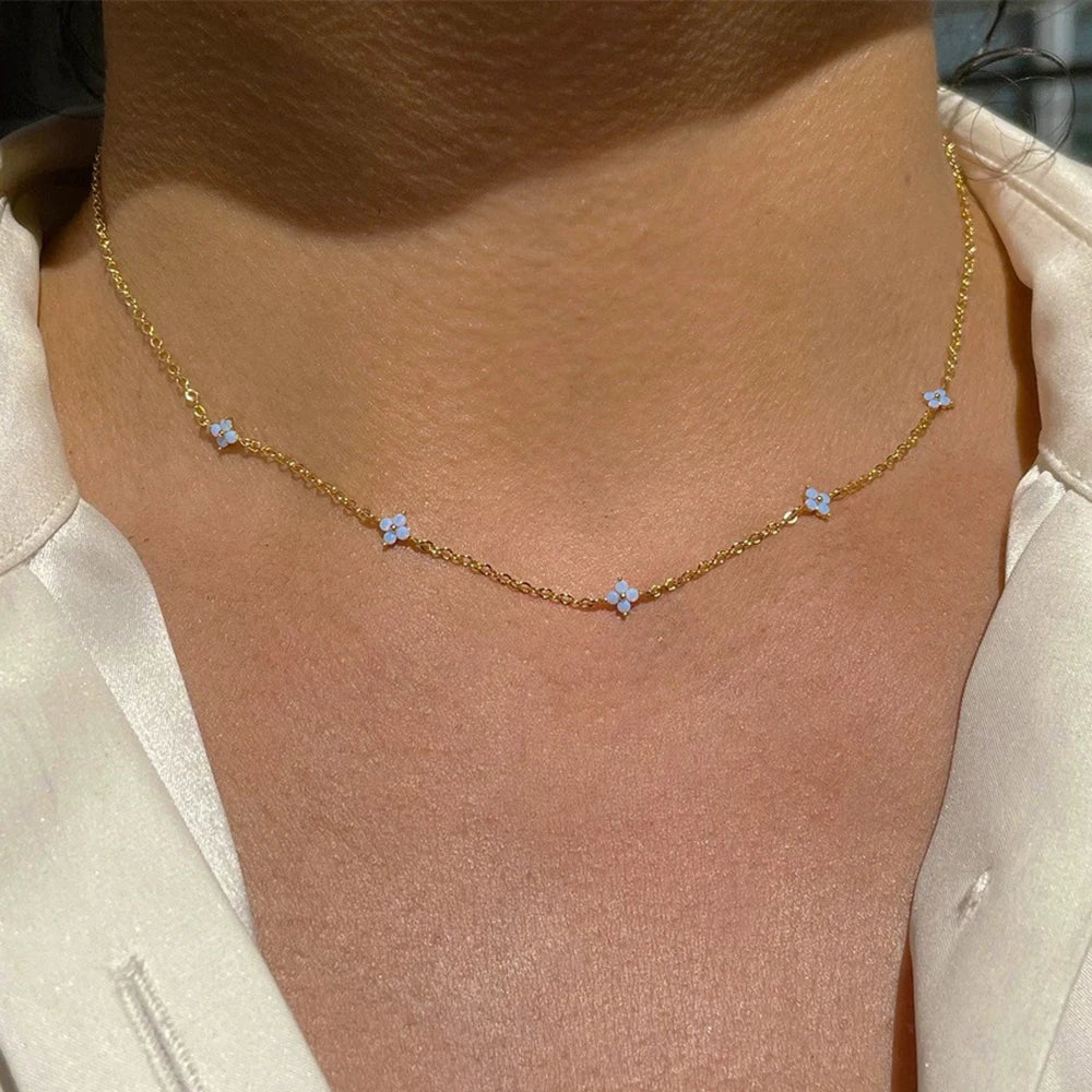 Collar Dorado con Trébol y Circonitas