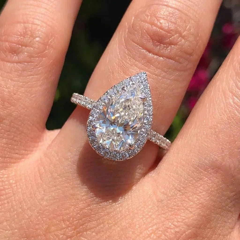 Anillo de Plata 925 con Circón Pera de 1 ct