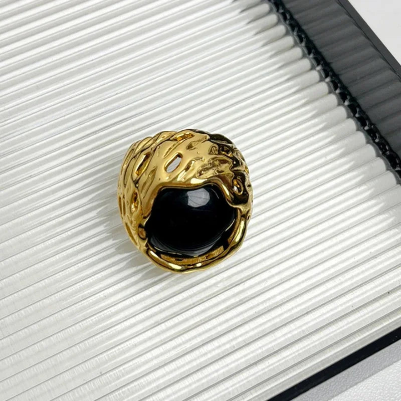 Anillo Brutalista Geométrico