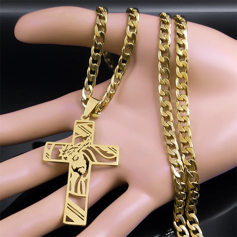 Collar de Acero con Cruz