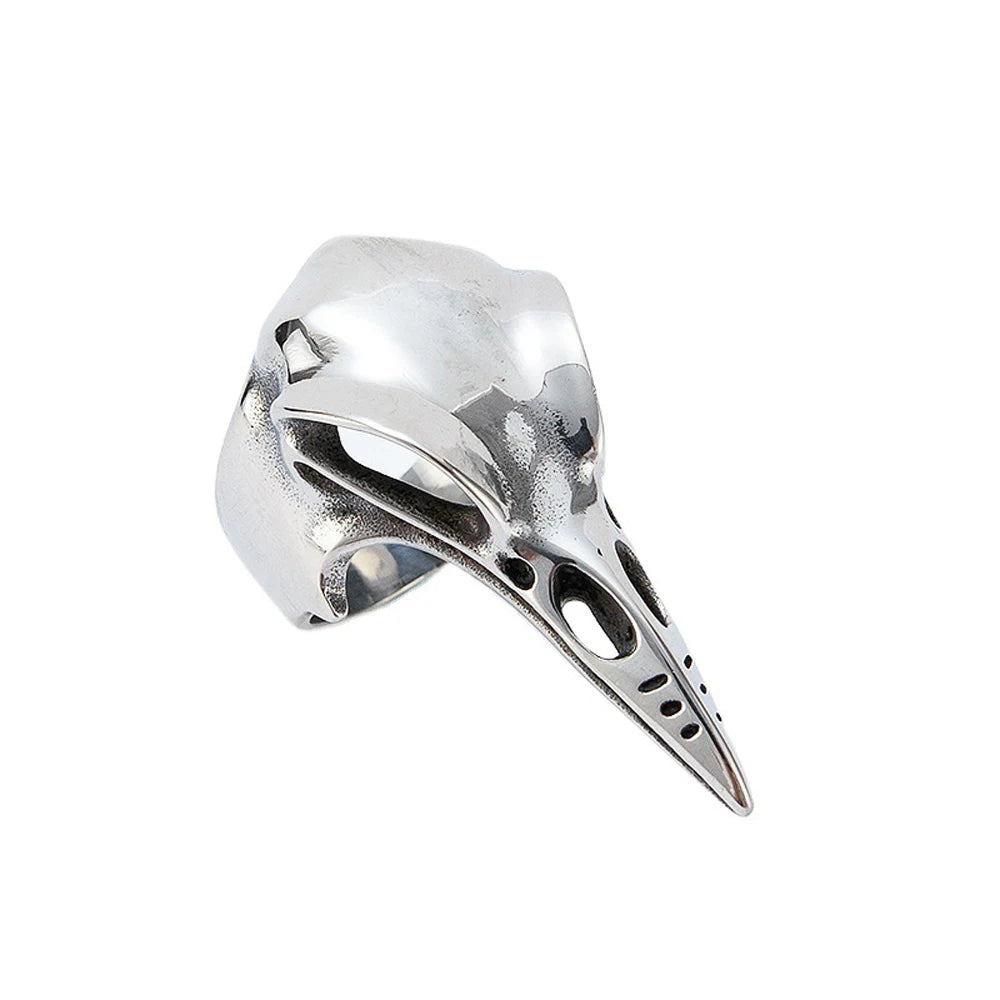 Anillo Gótico de Acero con Pico de Pájaro