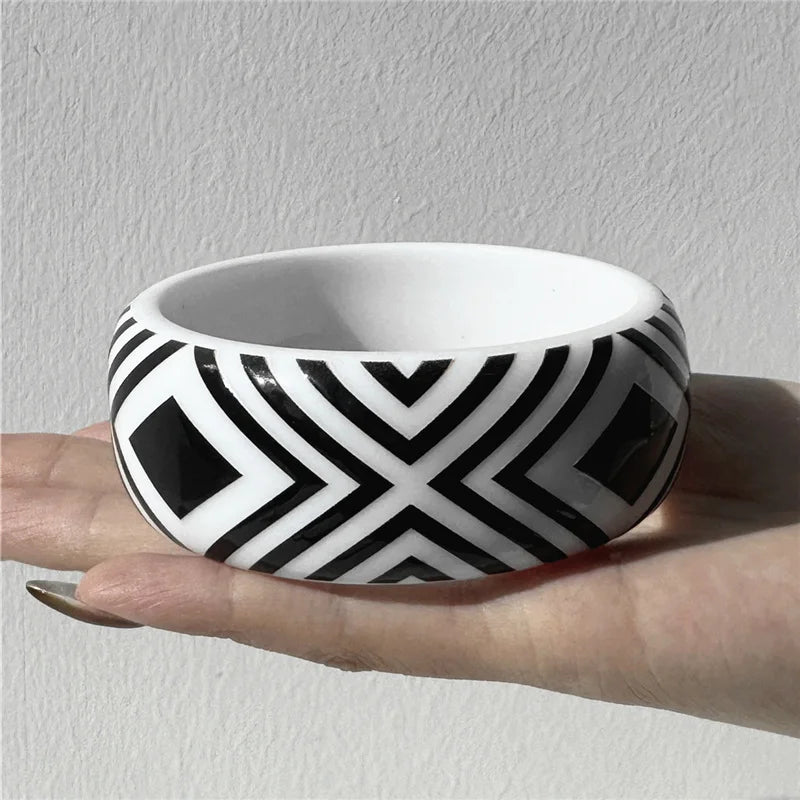 Pulsera Brutalista de Diseño