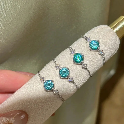 Anillo Clásico de Plata 925 con Piedra Paraíba