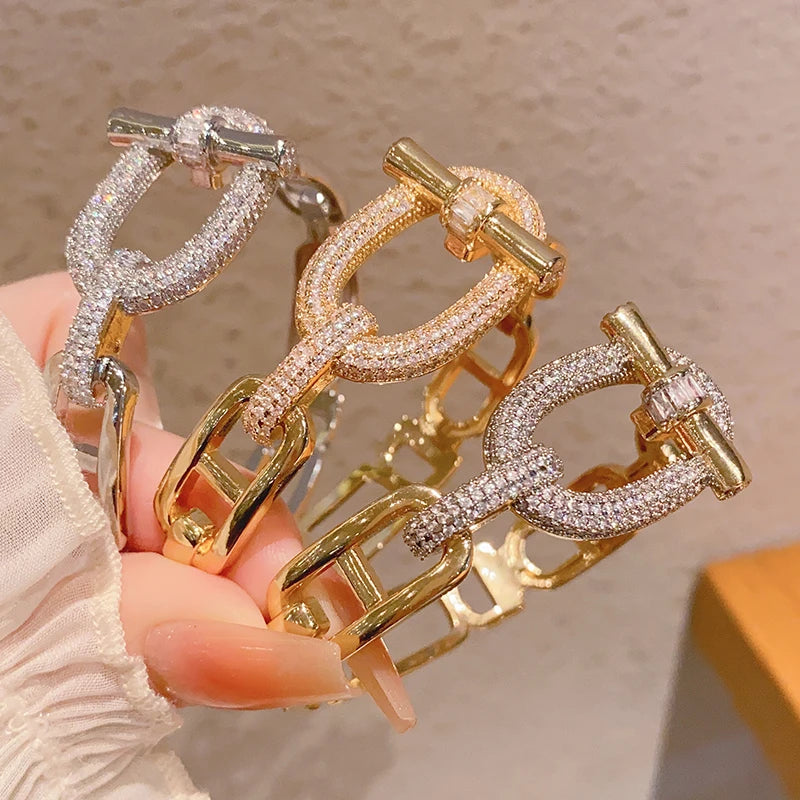 Pulsera Brutalista de Diseño