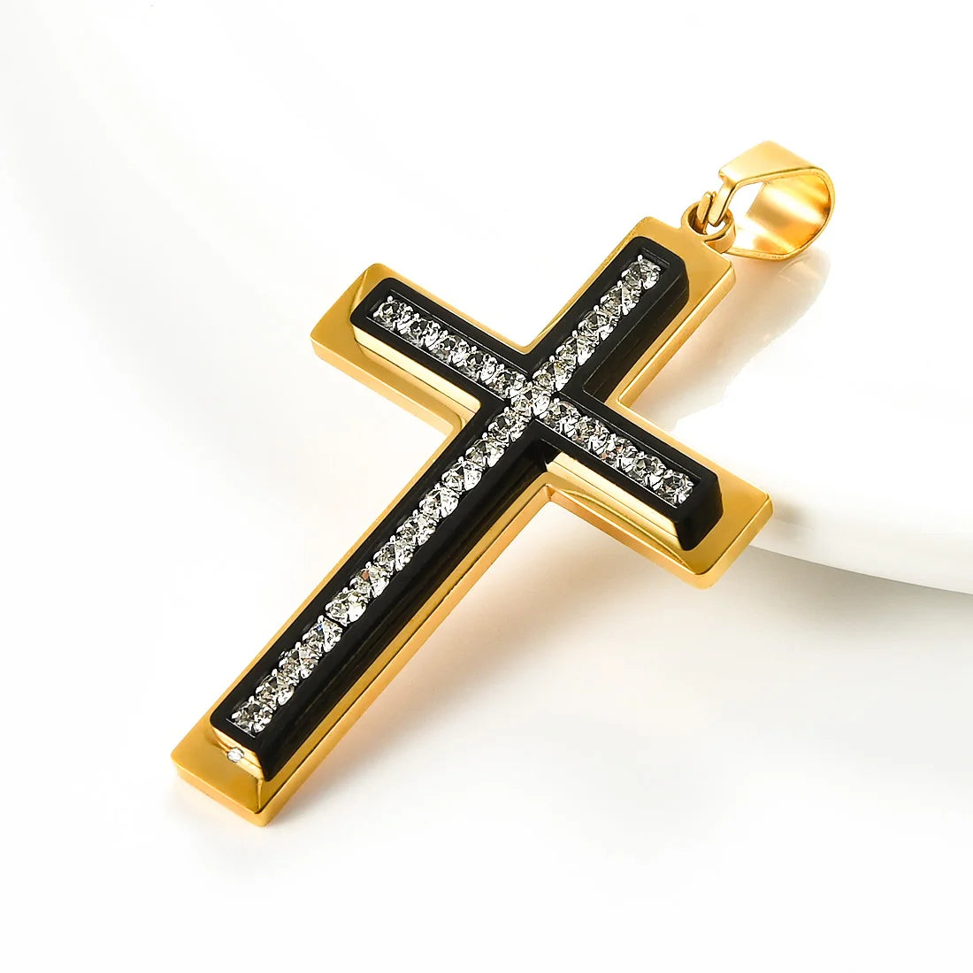 Collar de Acero con Cruz y Cristales