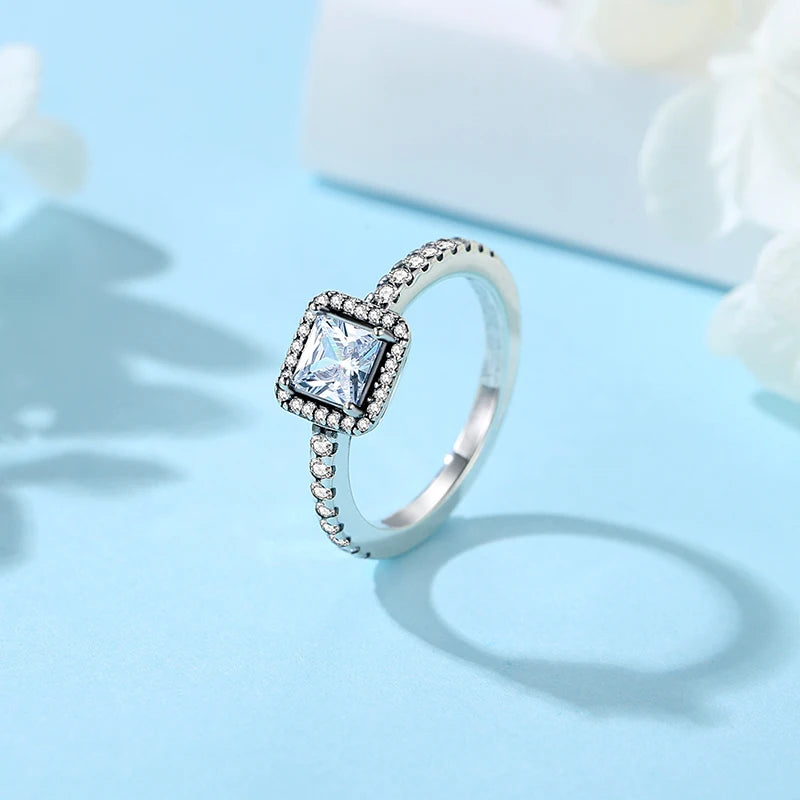 Anillo de Plata 925 con Corazón y Corona