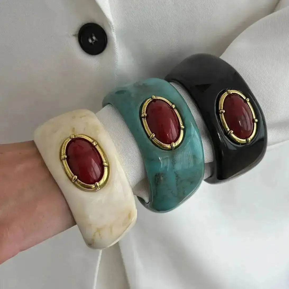 Pulsera Brutalista de Diseño
