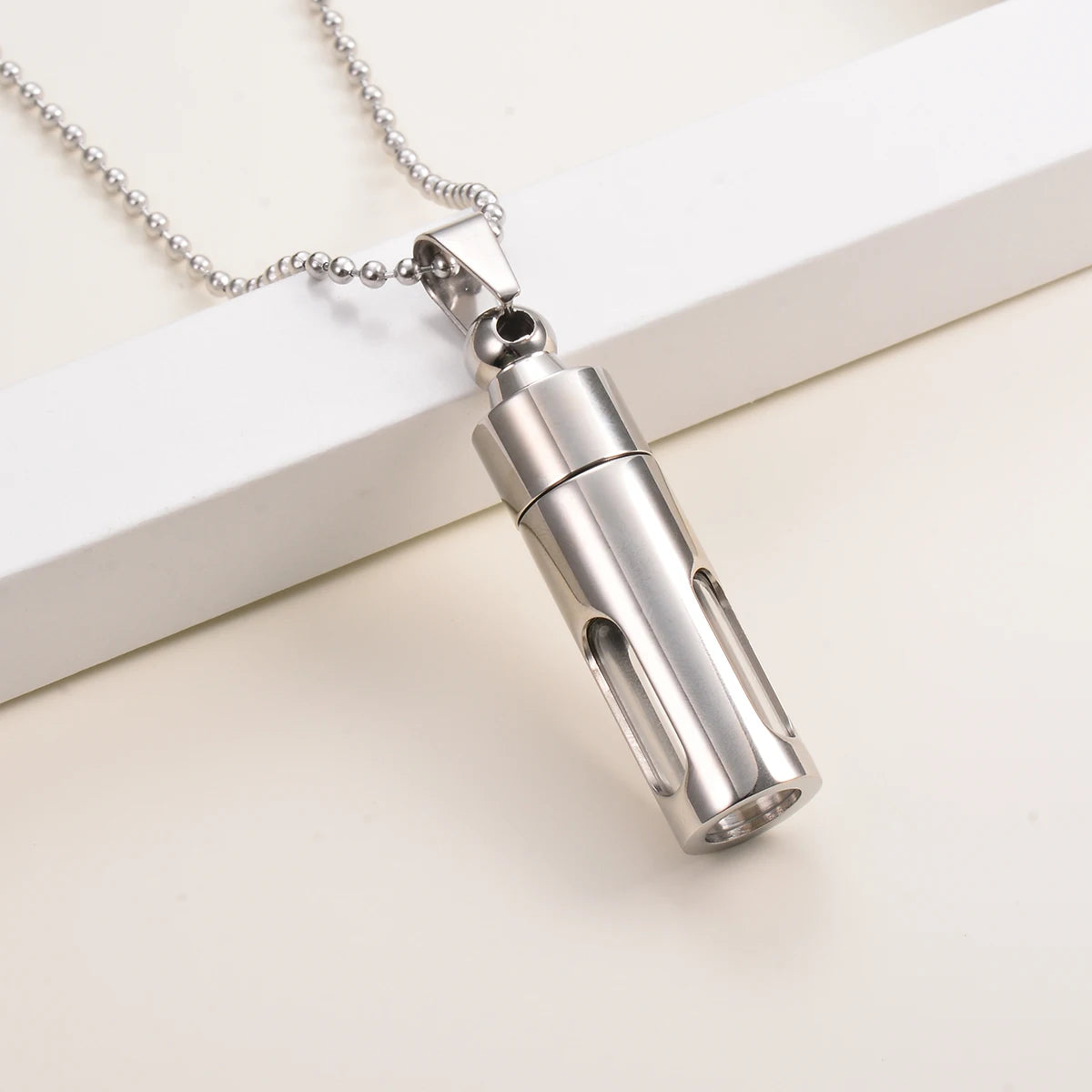 Collar de Acero Inoxidable