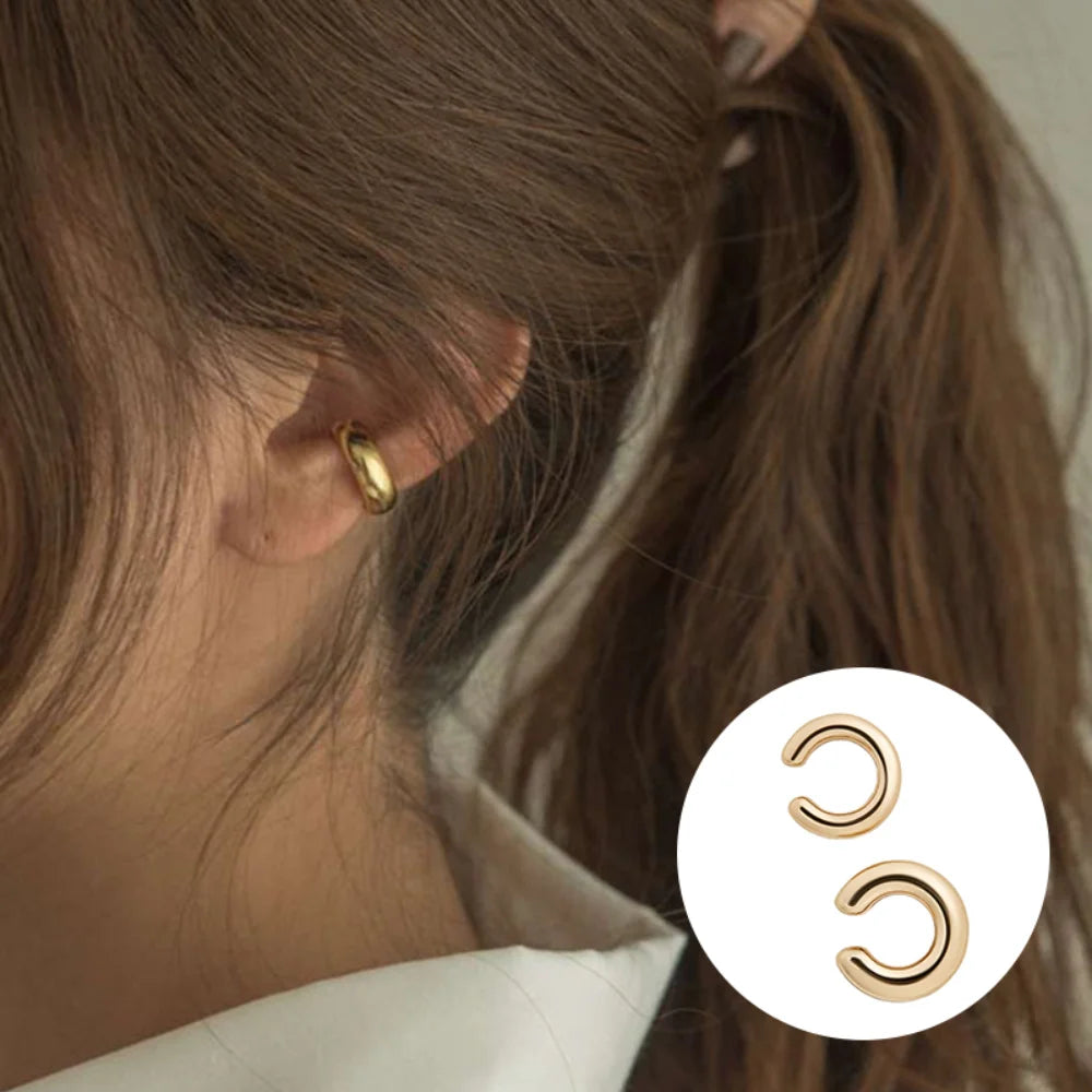 Aretes Clip Redondos Dorados Sin Perforación — Estilo C para Mujer