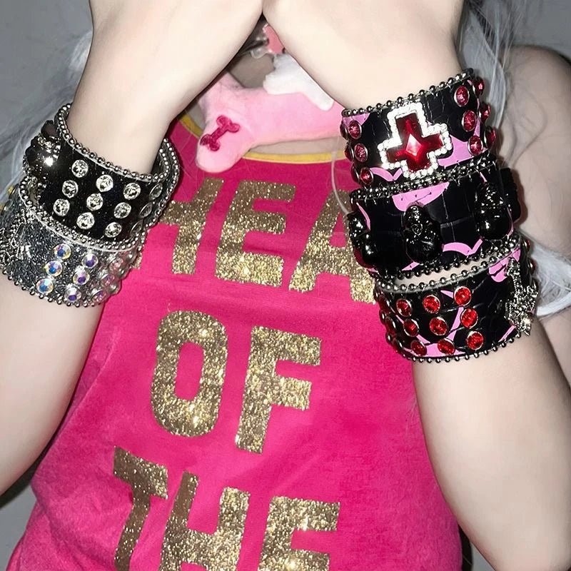 Pulsera Brutalista de Diseño