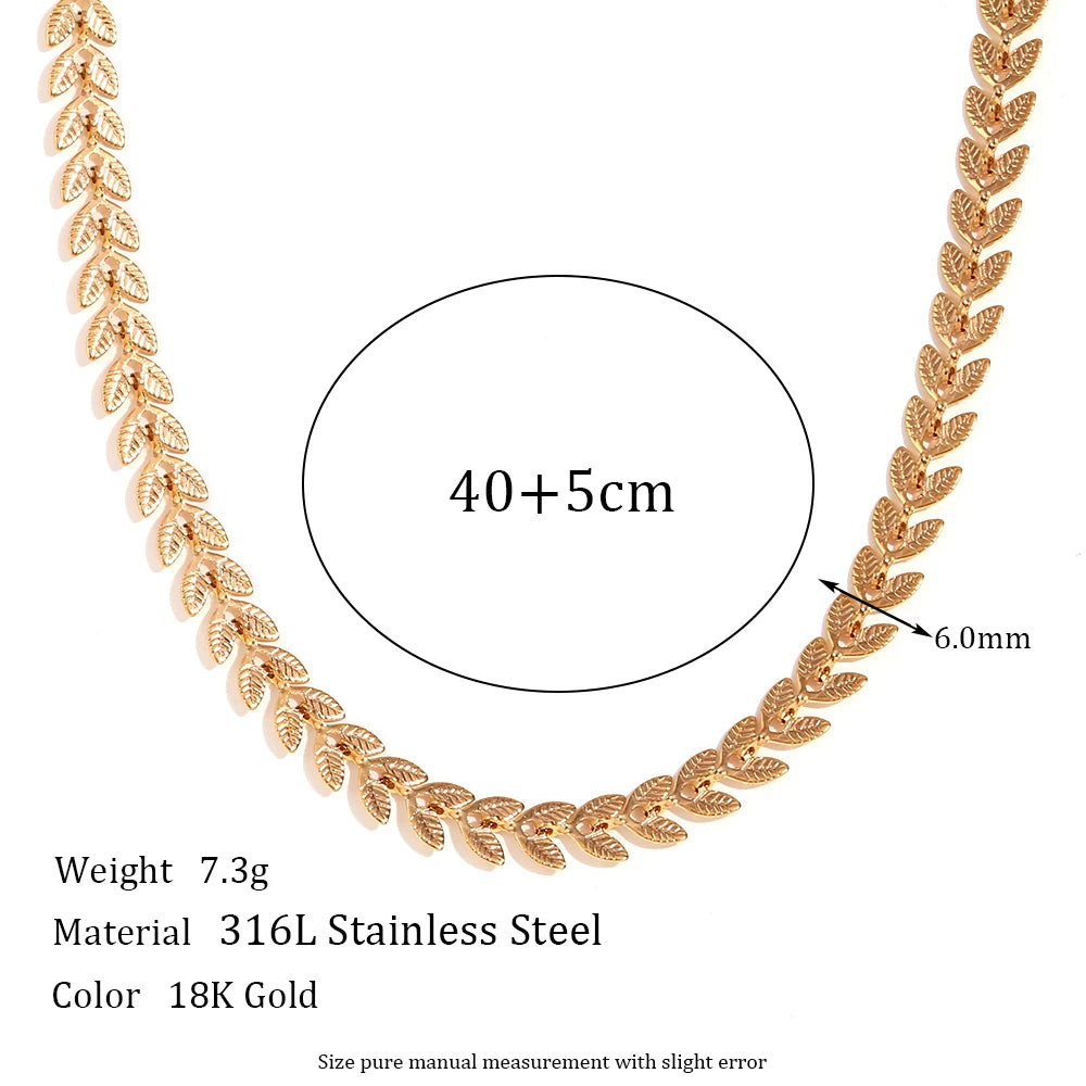 Conjunto Dorado de Acero con Hojas