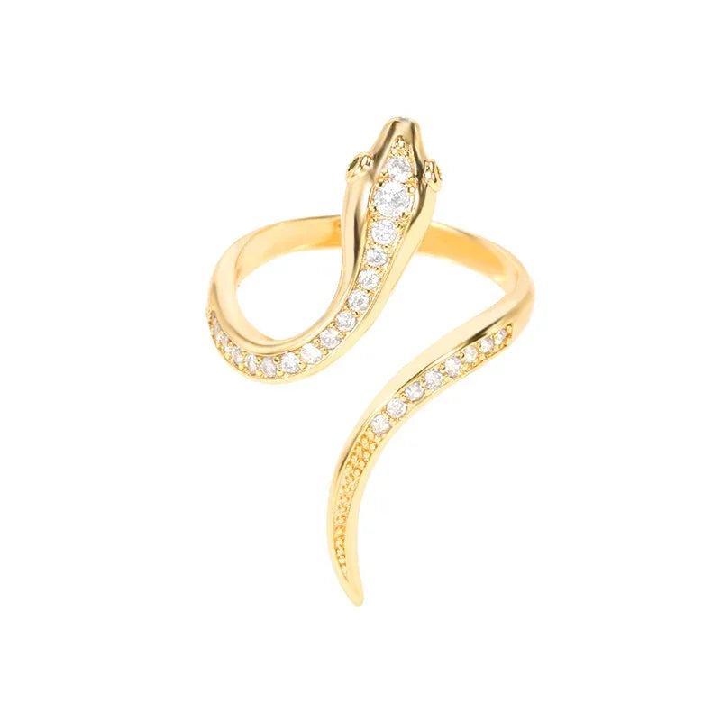 Anillo Dorado Vintage con Corazón