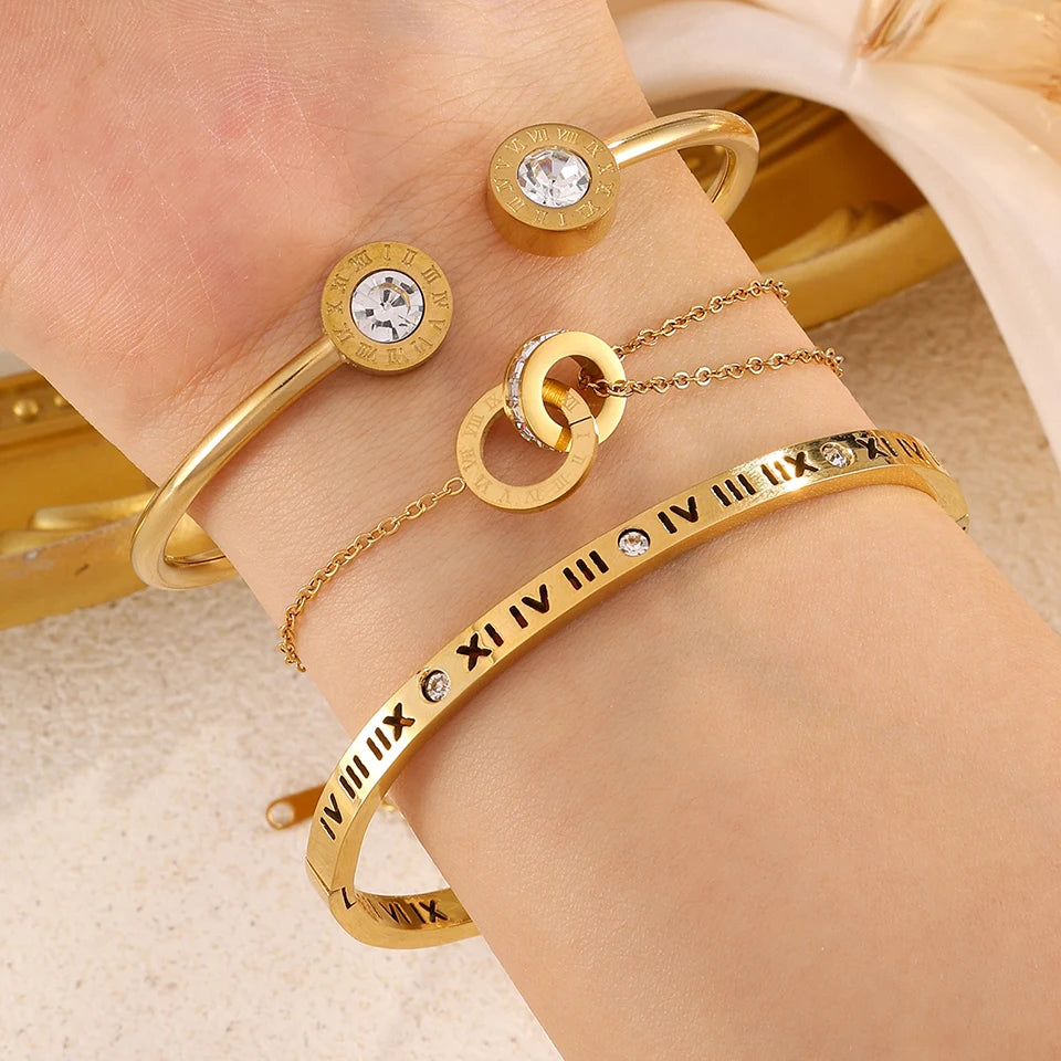 Pulsera Abierta con Números Romanos