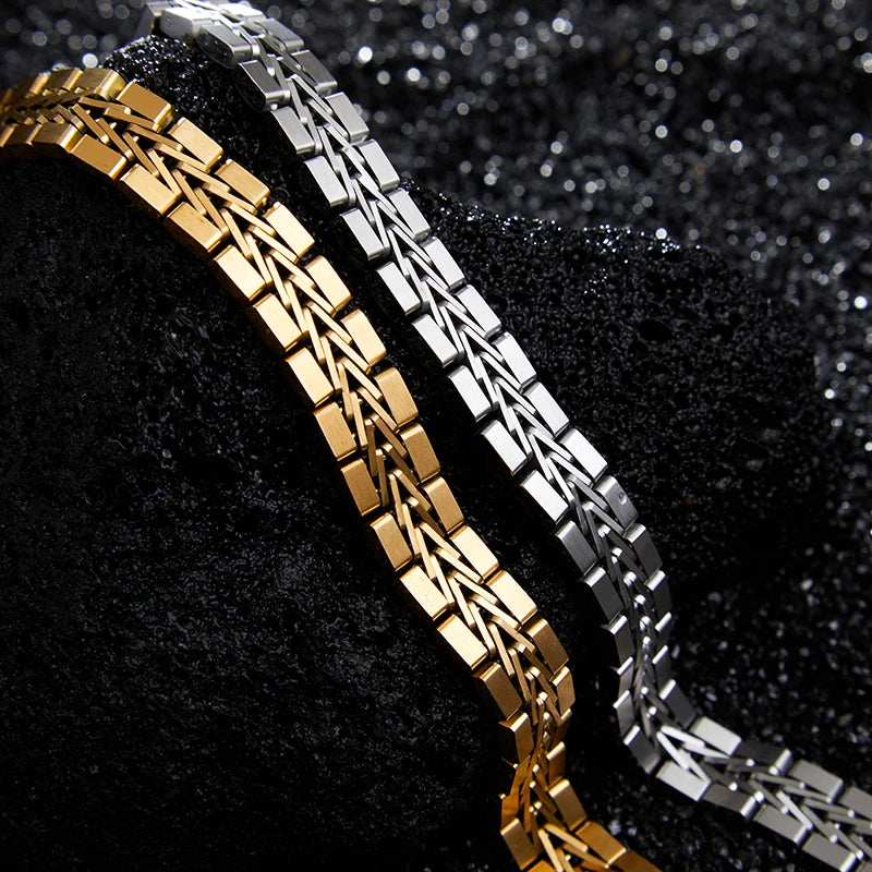 Pulsera Punk de Acero Chapada en Oro