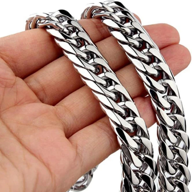 Collar de Cadena Cubana de Acero