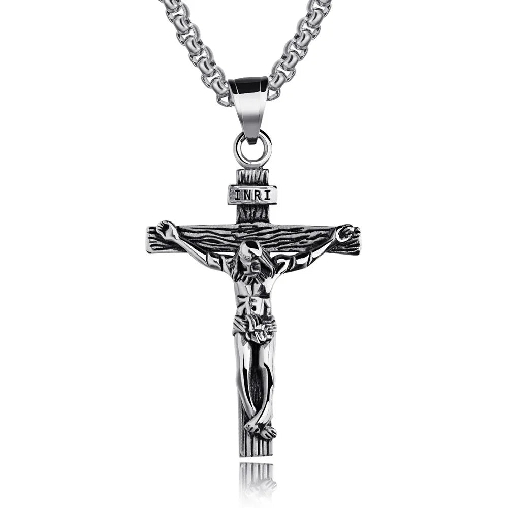 Collar de Acero con Cruz