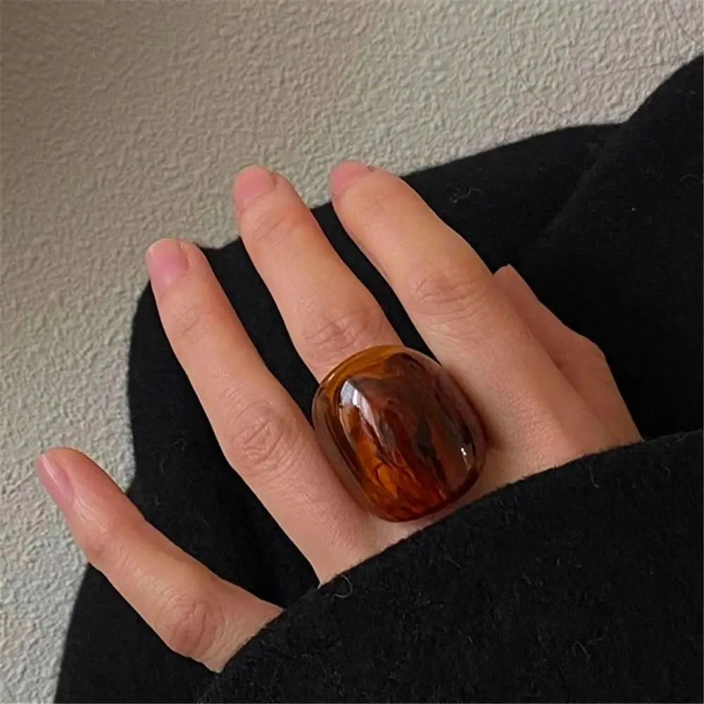 Anillo Brutalista Geométrico