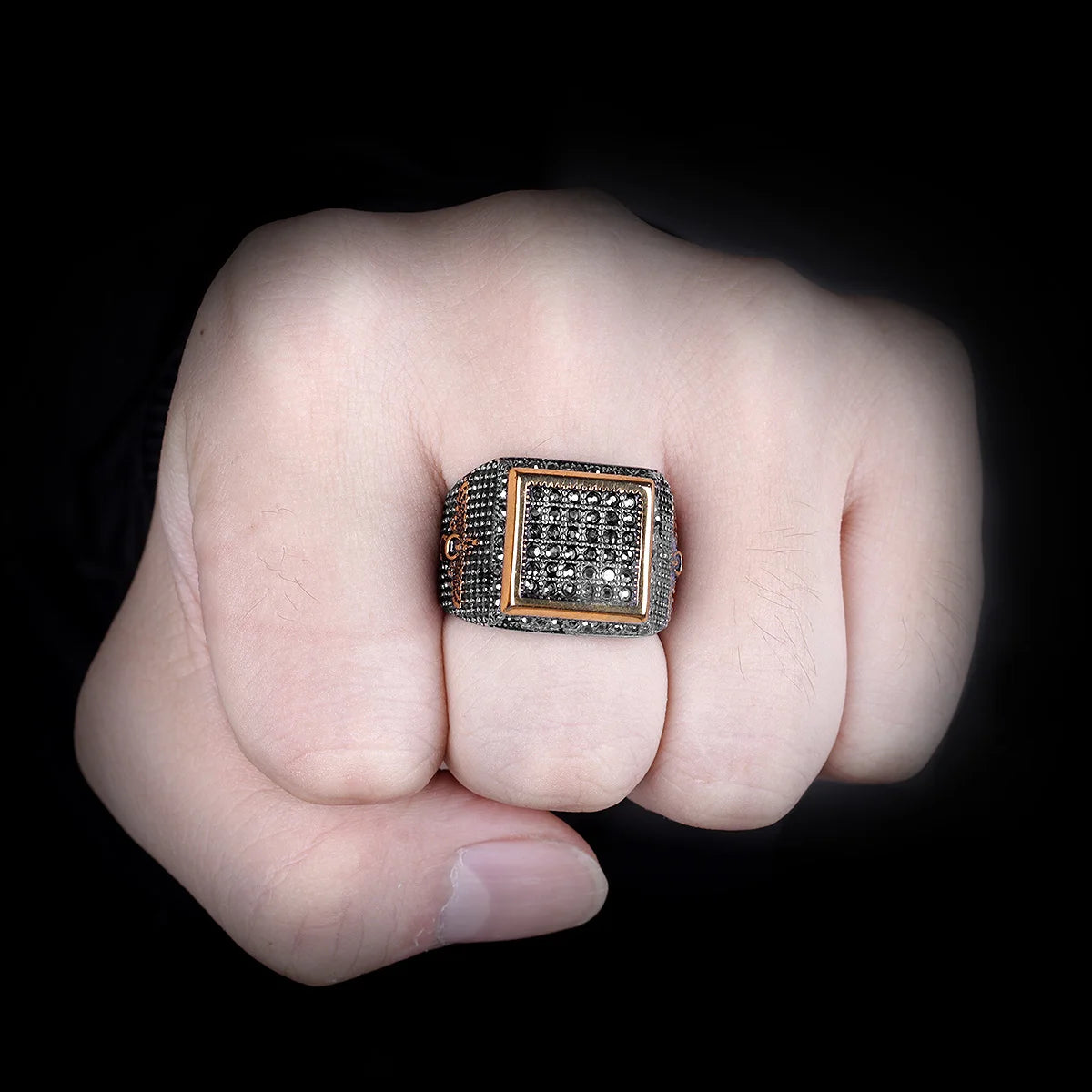 Anillo Islámico de Acero