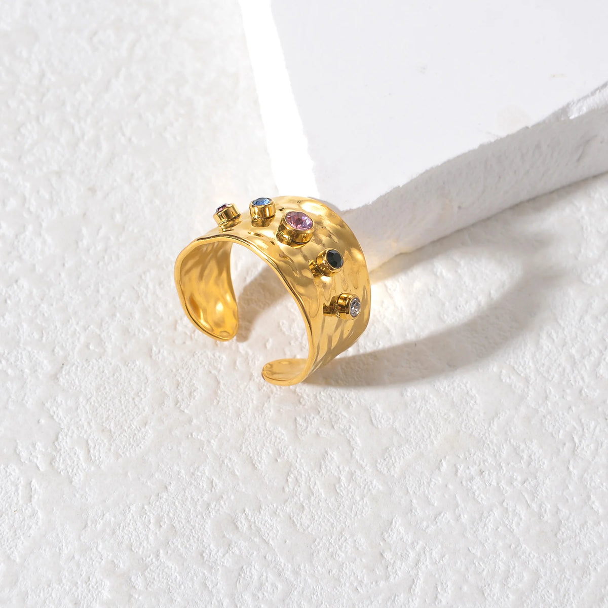 Anillo Vintage Dorado de Colores