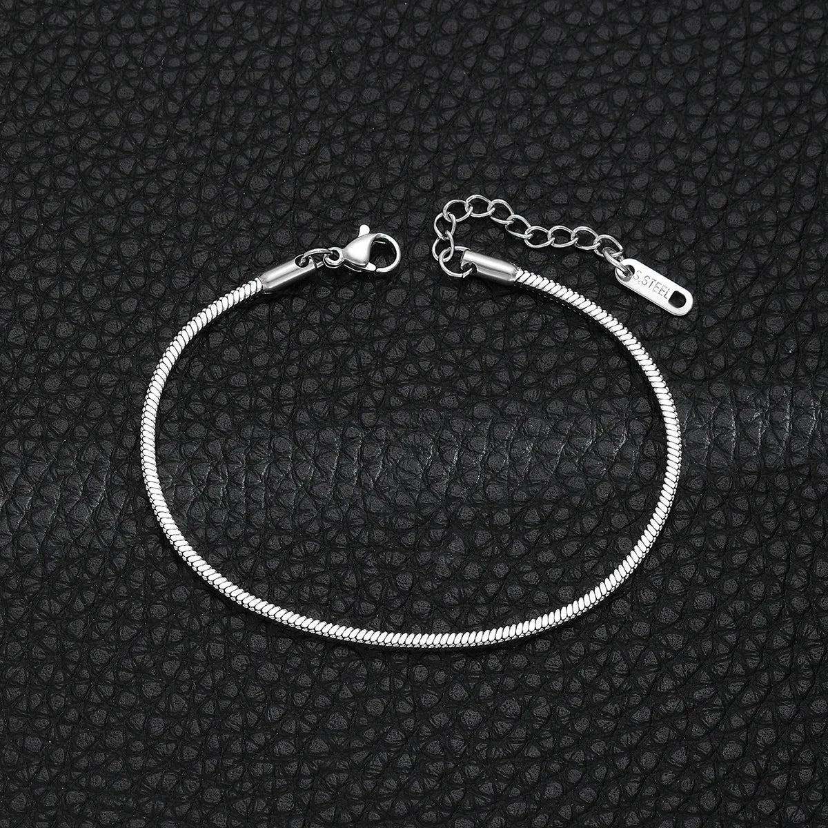 Pulsera Cuadrada de Acero Estilo Serpiente