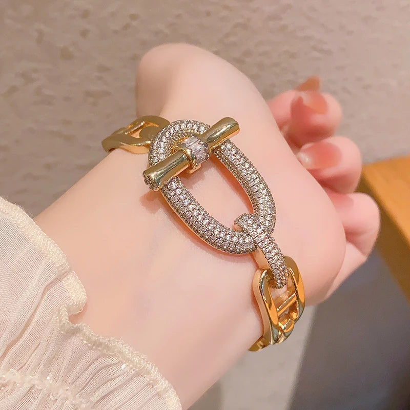 Pulsera Brutalista de Diseño