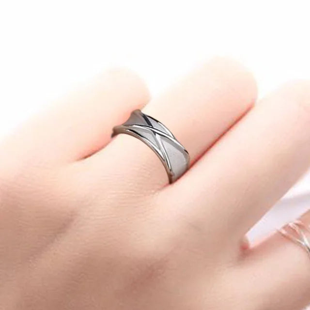 Anillo de Plata S925 Elegante y Versátil — Joya Clásica de Lujo Ligero