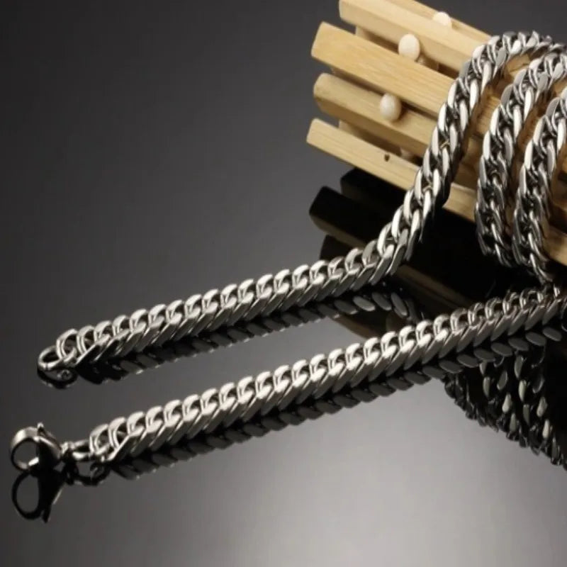 Collar de Cadena Cubana de Acero