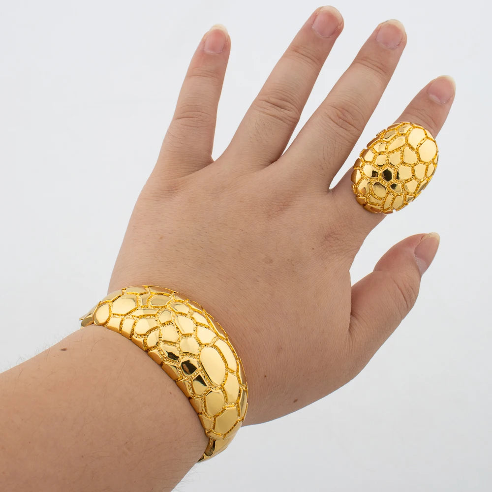 Conjunto de Joyería Brutalista
