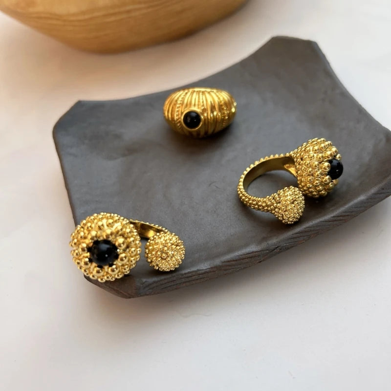 Anillo Brutalista Geométrico