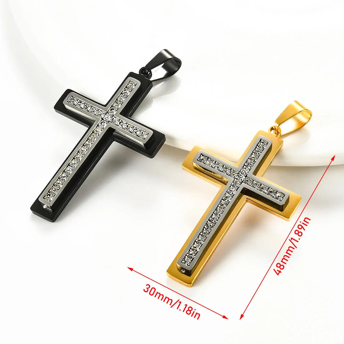 Collar de Acero con Cruz y Cristales