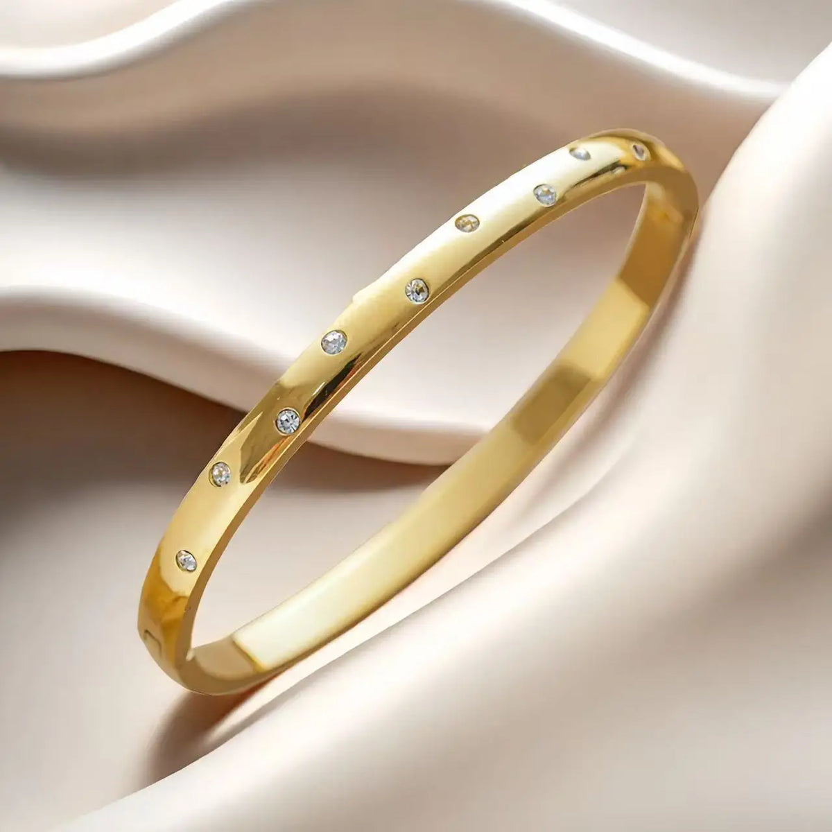 Pulsera Redonda de Acero con Circonitas