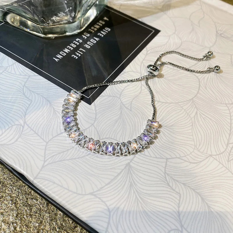 Pulsera Ajustable de Acero con Circonitas
