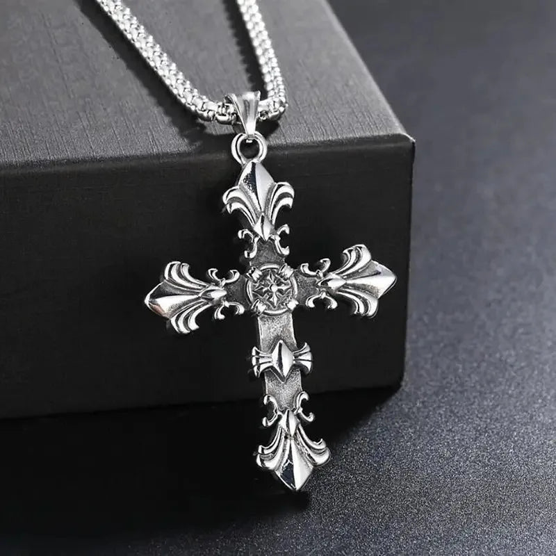 Conjunto Gótico de Acero con Cruz