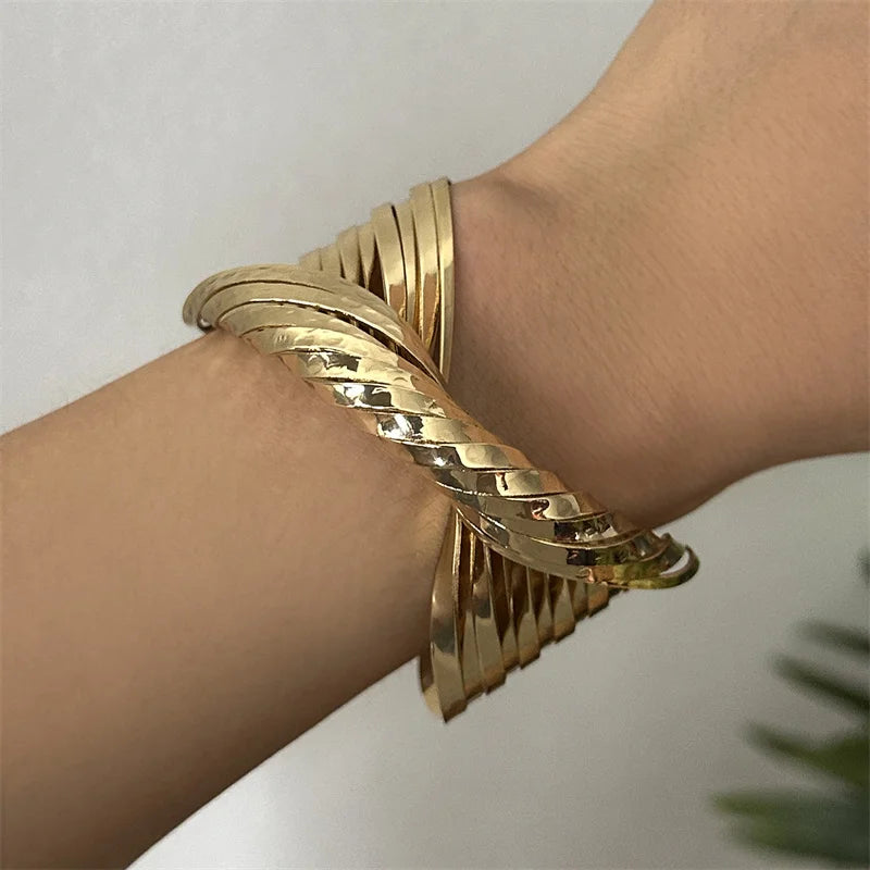 Pulsera Brutalista de Diseño
