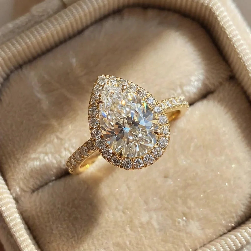 Anillo de Plata 925 con Circón Pera de 1 ct
