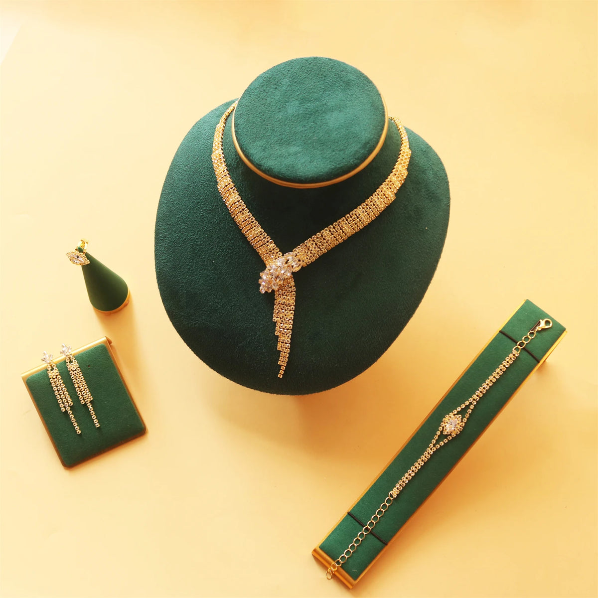 Conjunto de Joyería Brutalista