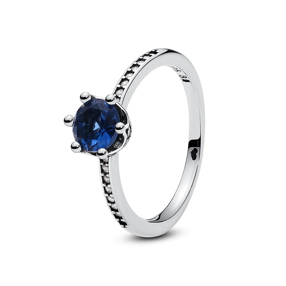 Anillo de Plata 925 con Corazón y Corona